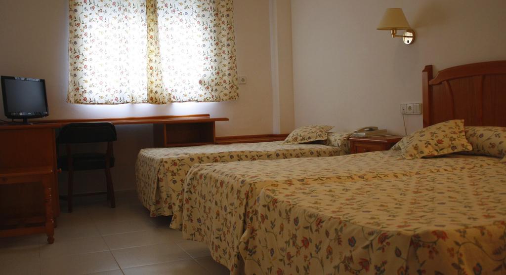 Hotel Villa Ducal Osuna Pokój zdjęcie